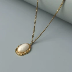 Marisse Oval Pearl Pendant Necklace