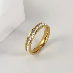 Elle Crystal Ring