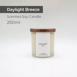 Daylight Breeze Scented Soy Candle
