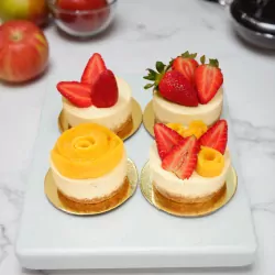 Mini Sugar-Free Cheesecake Crate