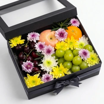 Nature’s Finest Fruit Box