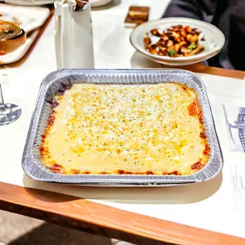 4 Cheese Beef Lasagna Tray