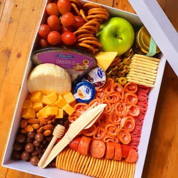 Large Graze Box.webp