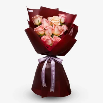 Heartfelt Blush (12 Ecuadorian Roses)