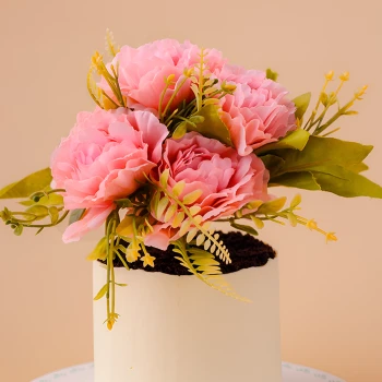Floral Pot Cake