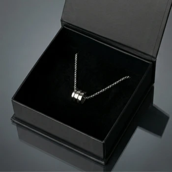 Lysand Barrel Pendant Necklace