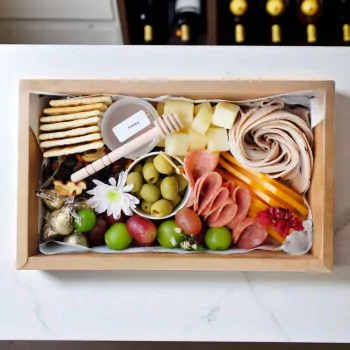 Chalet Graze Box