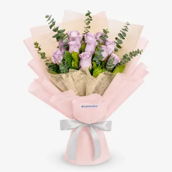 Elegance (12 Premium Roses)