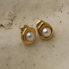 Blaize Pearl Earrings - Standard