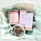 Radiant Glow Gift Box - Clover Blossom
