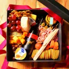Small Graze Box with Wine - default