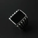 Kainor Rectangle Ring - Standard