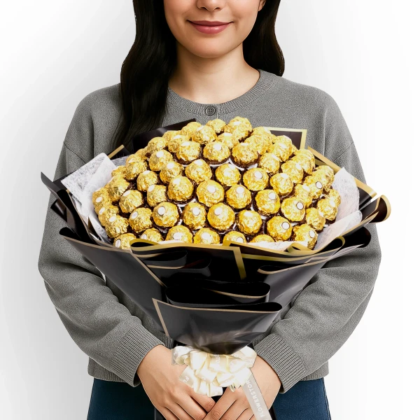Golden Romance (100 pieces Ferrero Rocher) - Standard