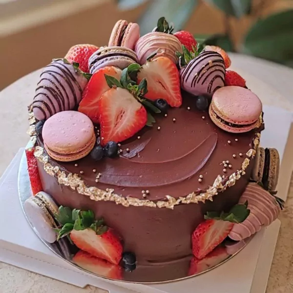 Choco Berry Cake - 6 inches