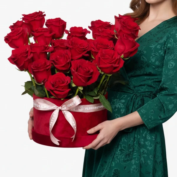 Red Majesty Velvet Box (23 Ecuadorian Roses) - Standard