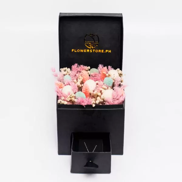 Lovely Love Box Necklace - default