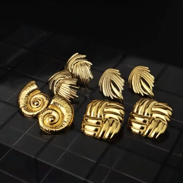 Greek Patterned Earrings - Aphrodite