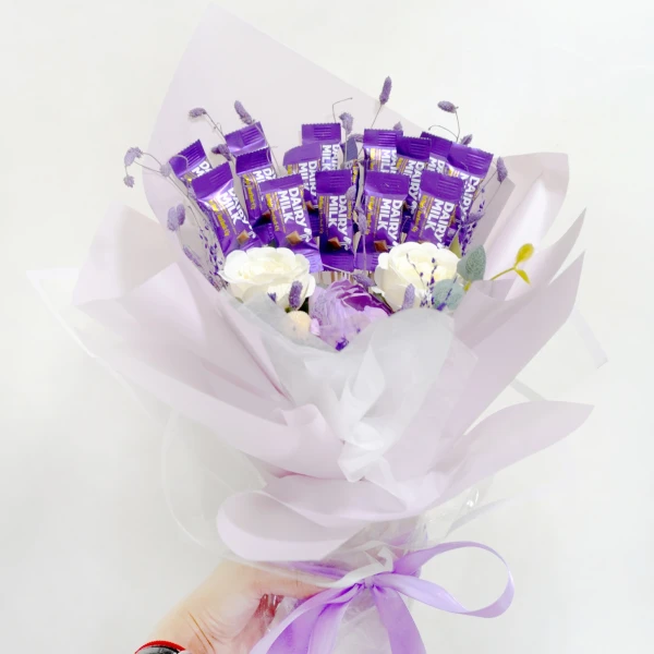 XOXO, Mauve Chocolate Bouquet - standard