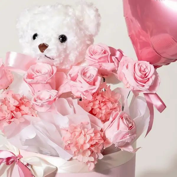 Blooming Petals WIth Mini Teddy 3