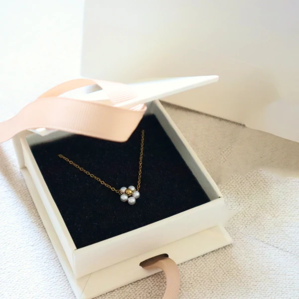 Sophia Flower Necklace - Standard