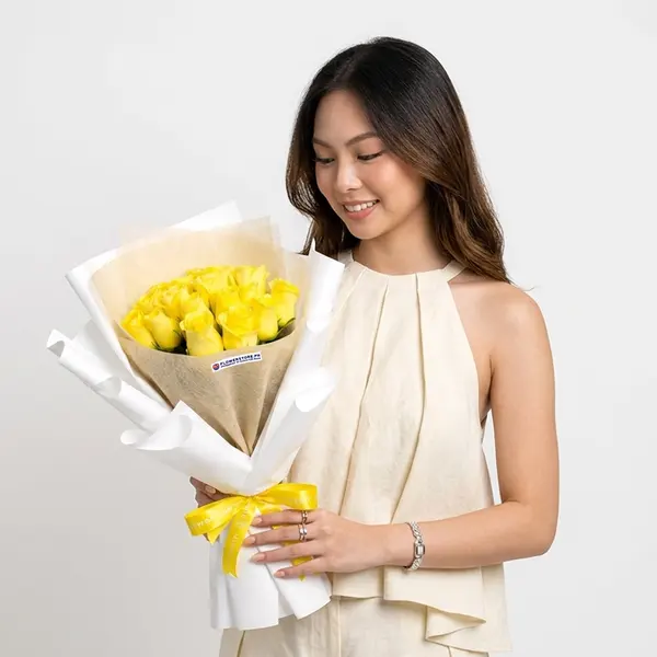 Flourish (18 Premium Roses) 3