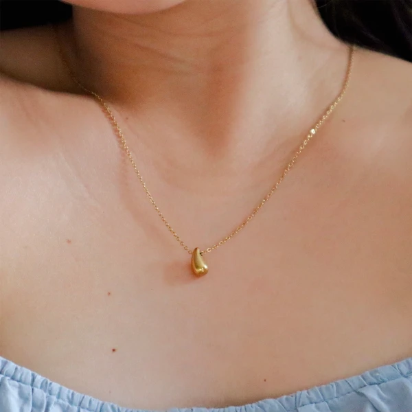 Ari Necklace - gold