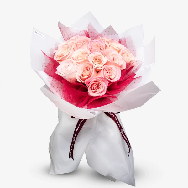 Sweetest Sentiment (16 Ecuadorian Roses) - Standard