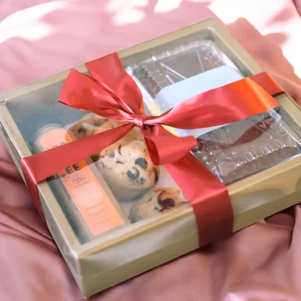 Sunrise Delight Gift Box - default