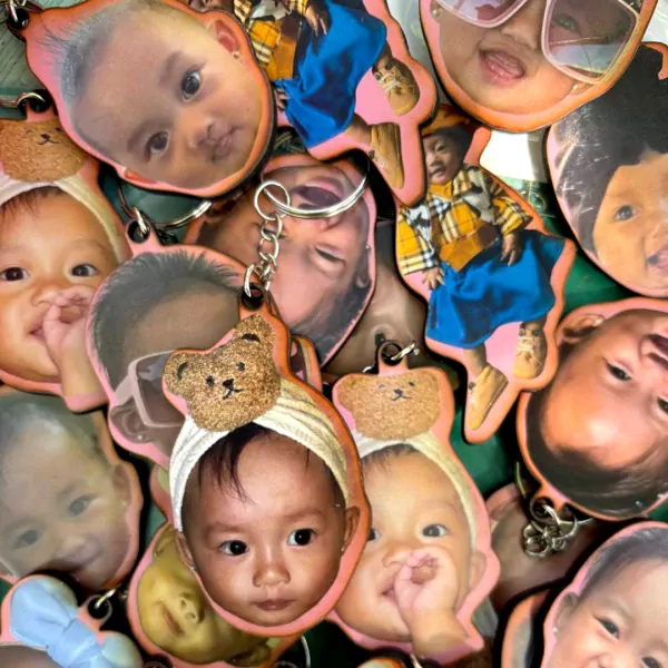 Personalized Face Keychain - Potico.ph | Gifts For Any Occasion