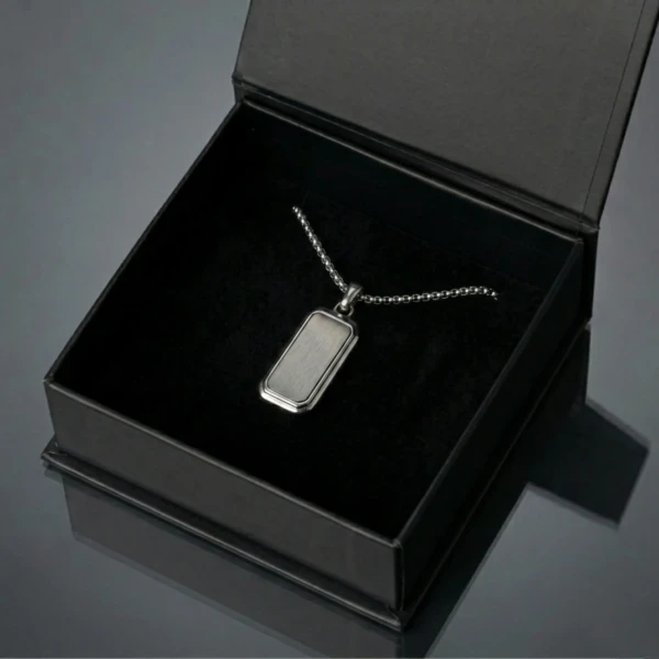 Roderic Pendant Necklace - Standard