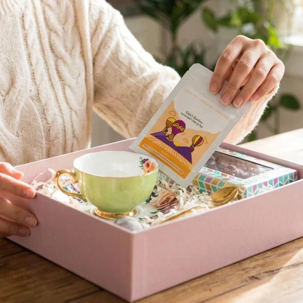 Choco Banana Delight Gift Set - Standard