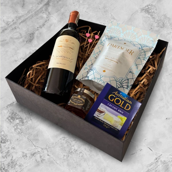 Fine Wine & Treats Box - Standard
