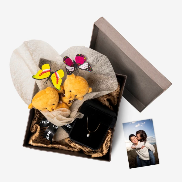 Love Surprise Gift Box - Standard