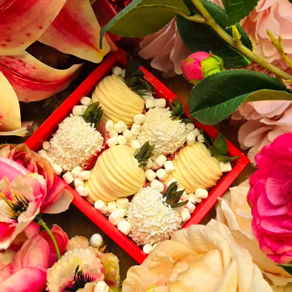White Chocolate Covered Strawberries - default