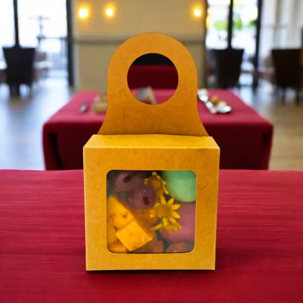Shiraz & Treats Gift Set - default