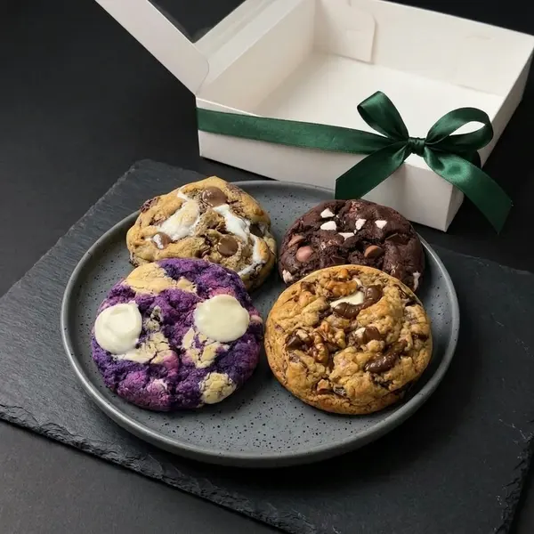 Signature Chunky Cookies Collection 2