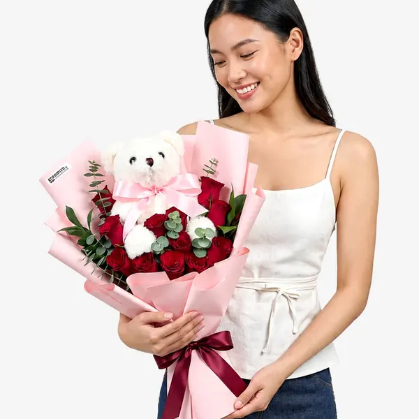 Hug Me in Roses 3