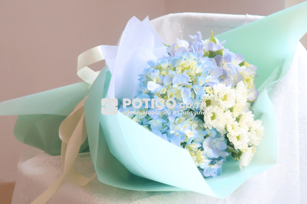 This Mother's Day, give your mother a bouquet from the bottom of your heart <3