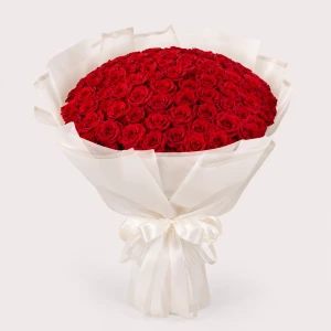 99 Red Roses Majesty | Online gift Delivery | Flower delivery service ...
