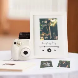 Personalized Memory Frame with Video Scan