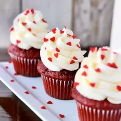 4 Red Velvet Cupcakes