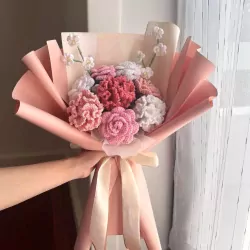 Pink Valentine Crochet Bouquet