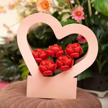 Lego Red Roses Heart Basket