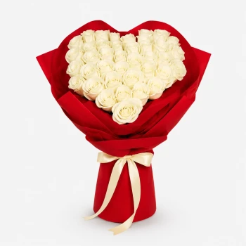 Blooming in Love 50 White Roses