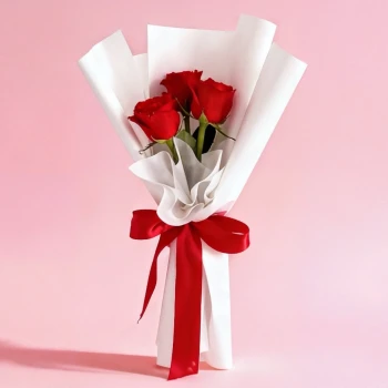 3 Red Roses Pure Enchantment