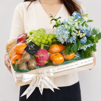 Grand Harvest Fruit Box