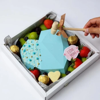 Smash Pink Heart Cake