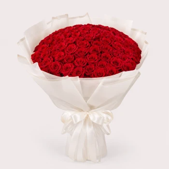 99 Red Roses Majesty