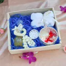 Thai Water Ceremony Set M gift box with essence water, floral garland, and scented balls.