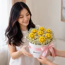 Smiley Fresh Flower Box 2